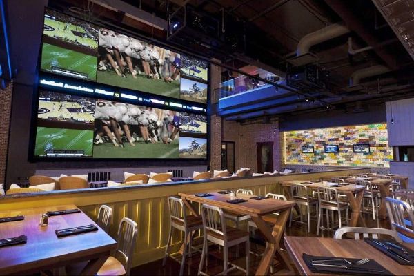 Wall of flat screens at Wreckers Sports Bar Gaylord Palms Orlando 600