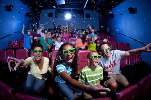 4D movie experience at the Holiday Inn Resort in Orlando 960