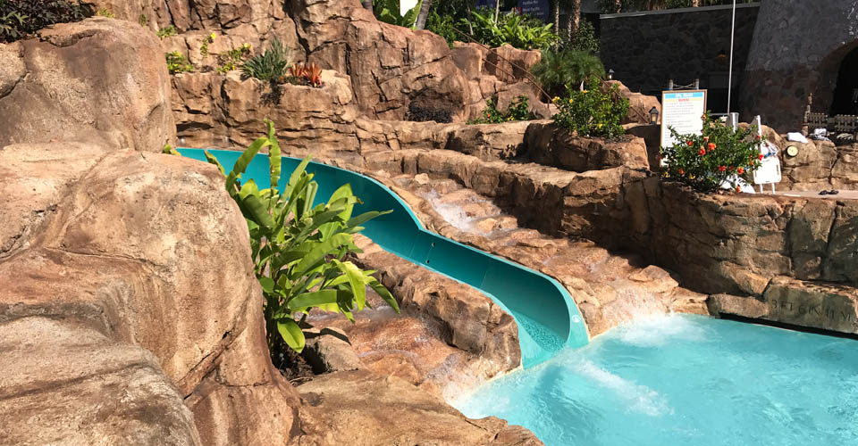 Splash Down Zone for the Water Slide at the Sapphire Falls Resort in Universal Orlando 960