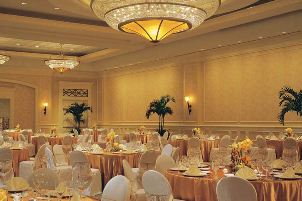 Wedding event dining option at the Omni Resort in Orlando 600