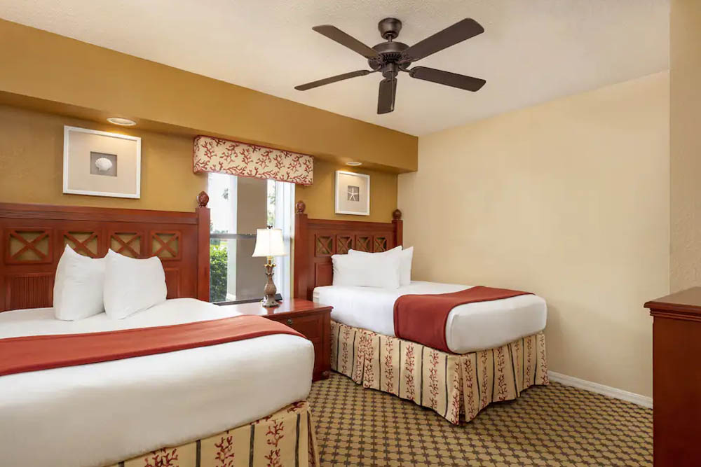 Double beds in the 2nd bedroom in the 2 Bedroom Villa at the Marketplace at the Westgate Lakes Resort Orlando 1000