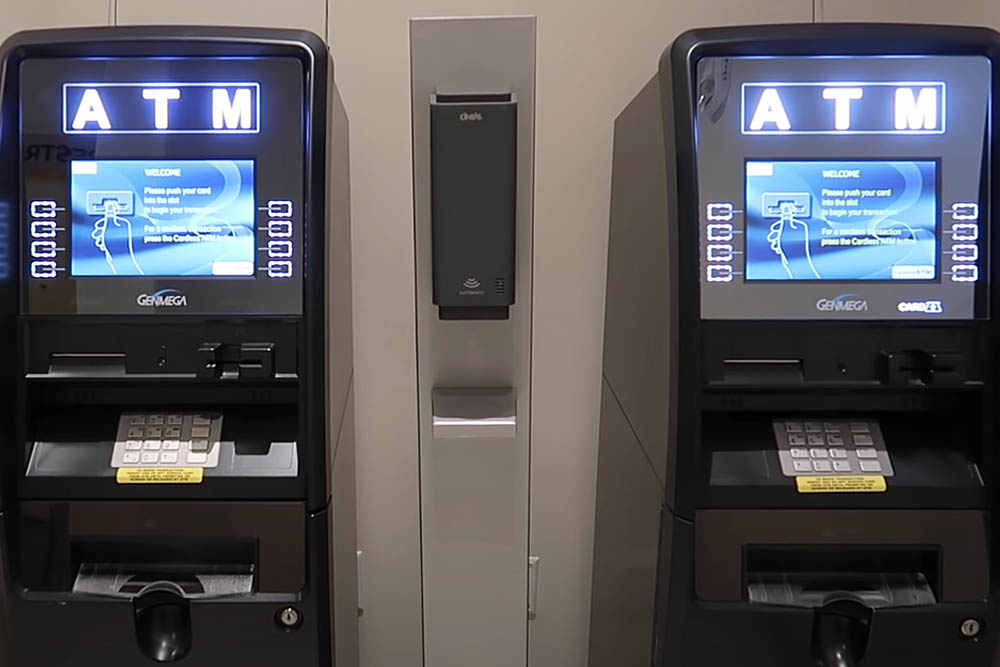 ATM located in the lobby at the Universal Endless Summer Resort Dockside Inn and Suites 1000