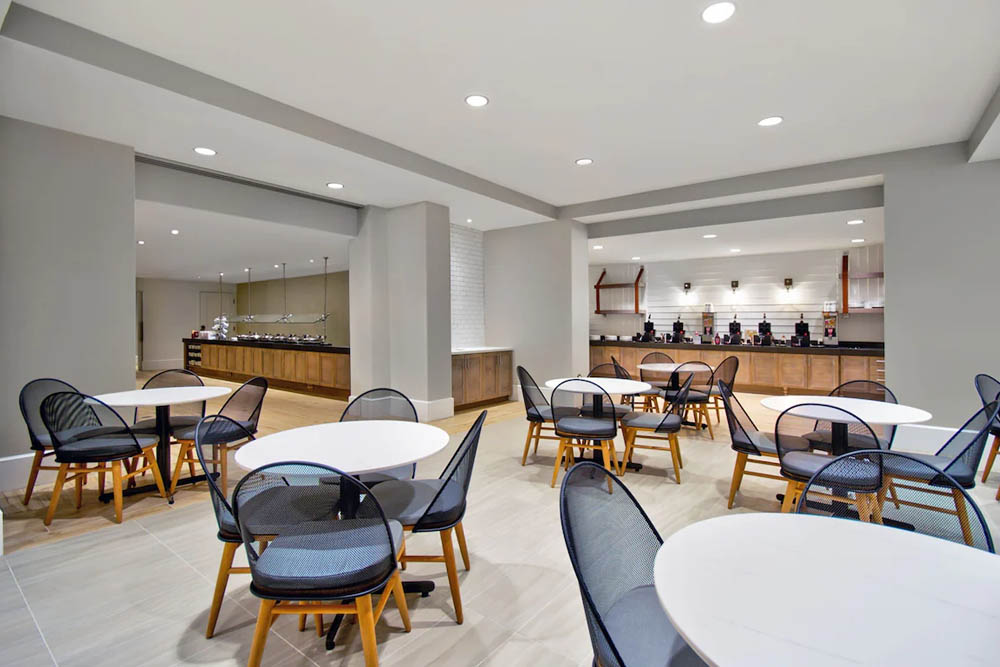 Residence Inn at Flamingo Crossing Dining