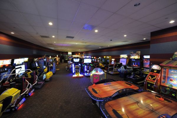 Inside the Reel Fun Arcade at All-Star Movies Resort 600