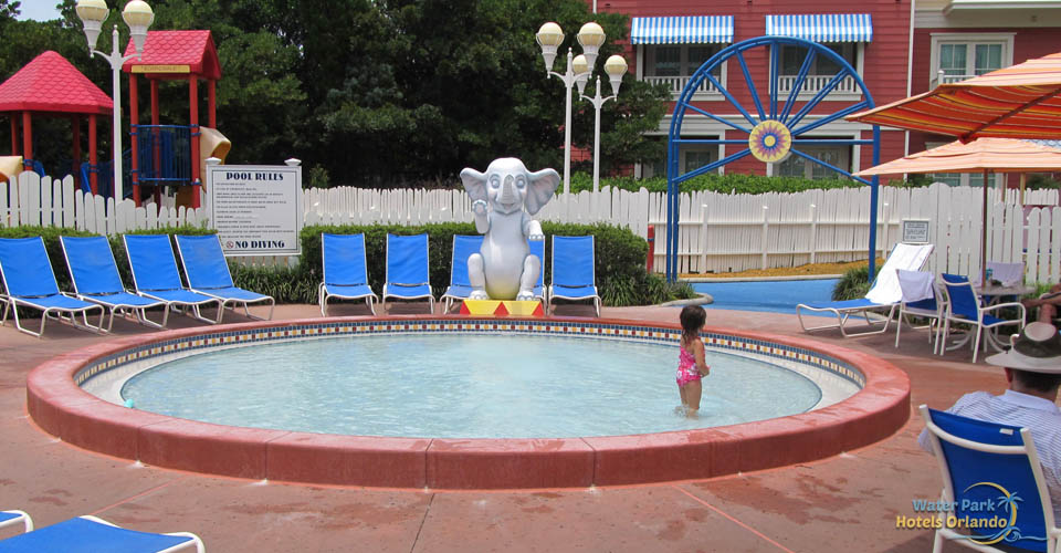Kiddie Pool at the Luna Pool Disney Boardwalk Inn 1000