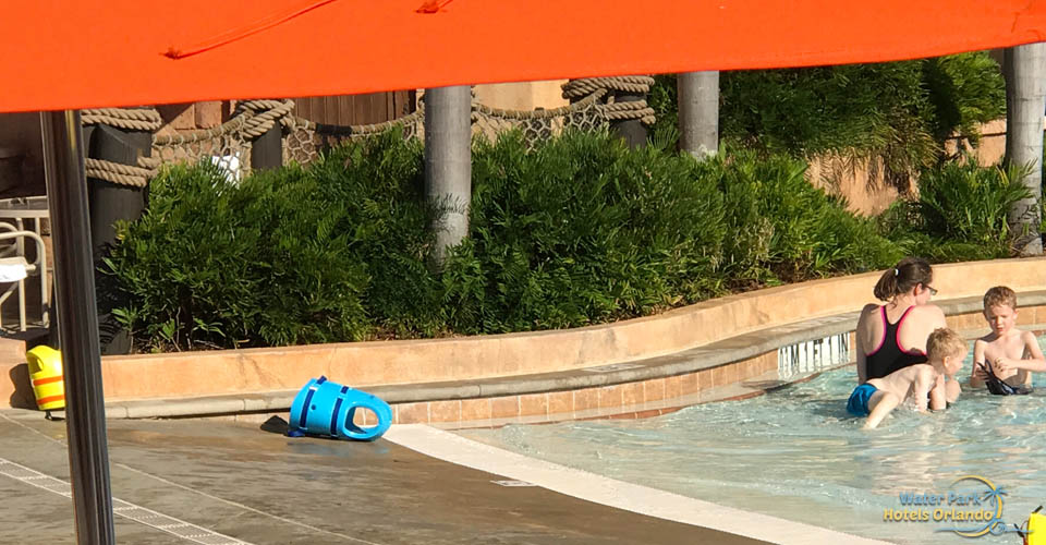 Zero-entry at the Fuentes del Morrow Family Pool at Disney's Caribbean Beach Resort 960
