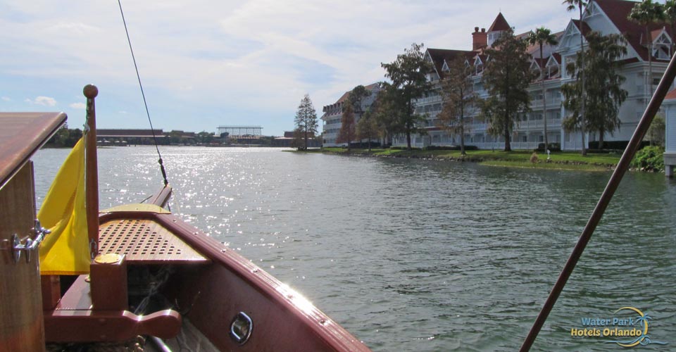 Water Taxi on the Seven Seas Lagoon at the Disney Grand Floridian 960