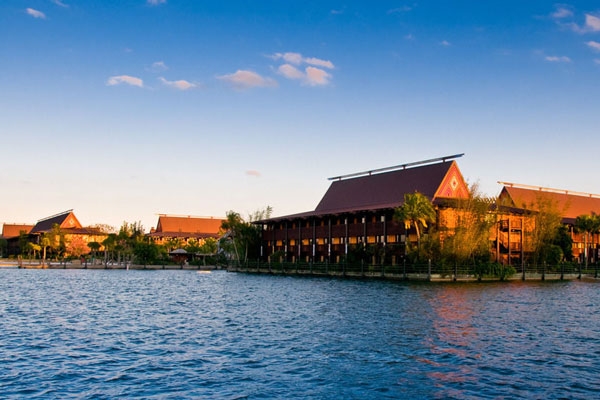 Disney Polynesian Deluxe Resort view from the water