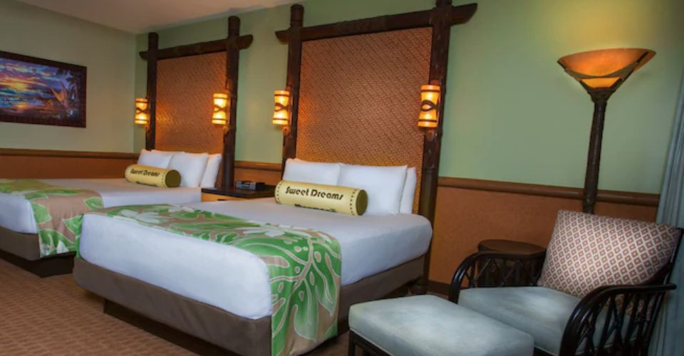 Standard Queen Room with 2 queen beds at Disney Polynesian Resort 960