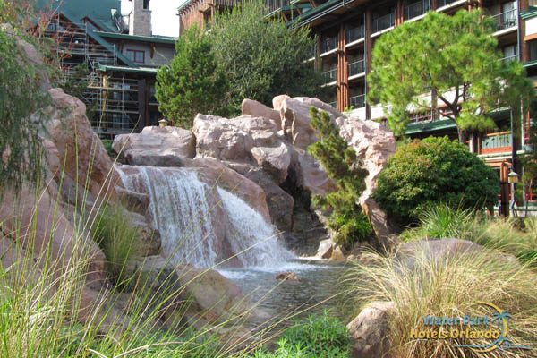 Silver Springs Creek flowing at the Disney Wilderness Lodge Resort 600