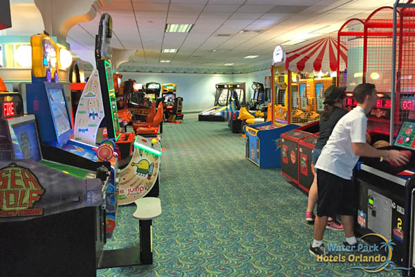 Kids playing in the Lafferty Arcade at the Disney Yacht Club Resort 600