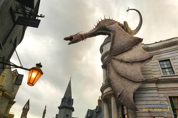 Dragon at top of Gringots Bank Universal Orlando 1000
