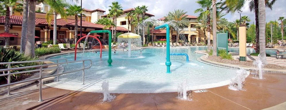 Floridays Resort Orlando Large Family Grand Pool Kids Splash area wide