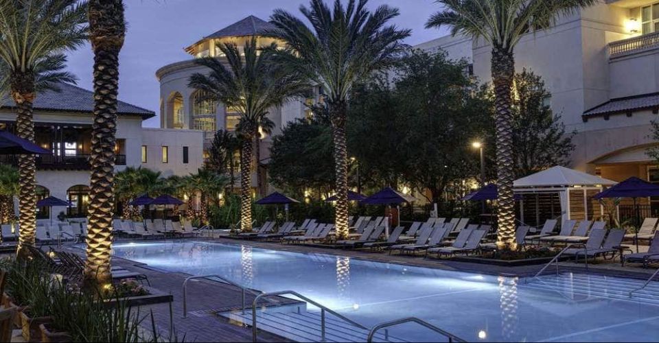 Pool in the evening at the Gaylord Palms Resort