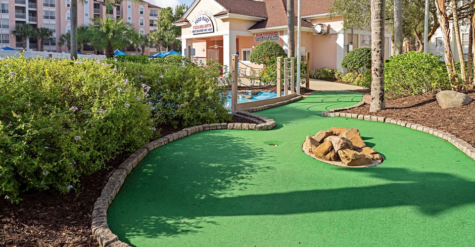 Looking at a hole on the Grande Villas Resort Miniature Golf Course in Orlando 960