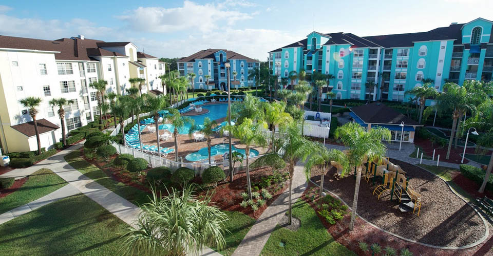 Main pool from above at the Grande Villas Resort in orlando 960