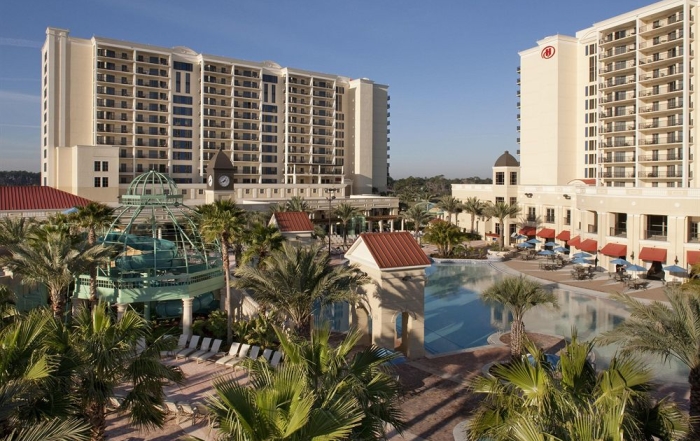 Overview of the Outdoor Large Pool at Parc Soleil by Hilton in Orlando Fl