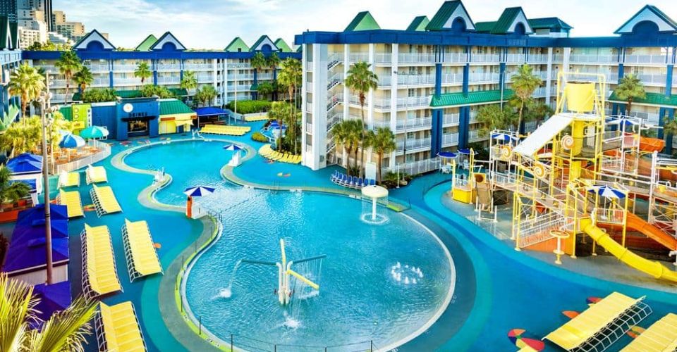 View of the zero entry Lagoon Pool at the Holiday Inn Resort Orlando Suites Water Park 960-2