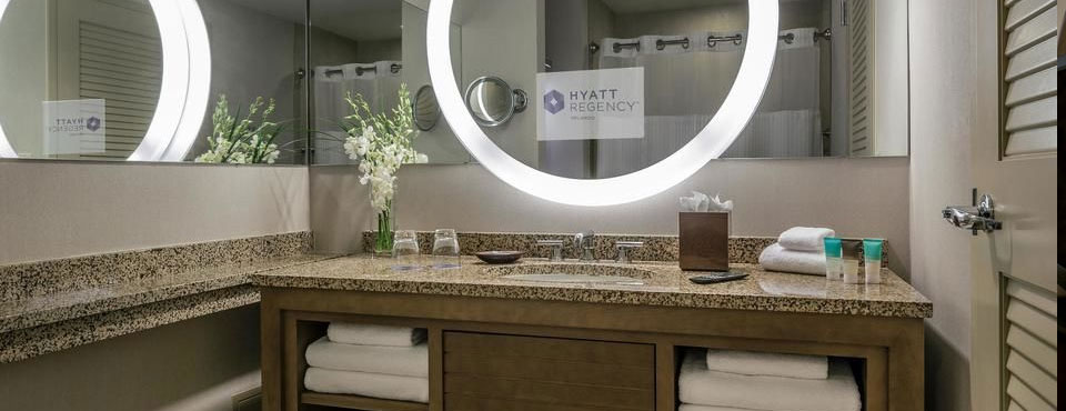 Bathroom with granite sink at the Hyatt Regency Orlando on International Drive in Orlando Fl