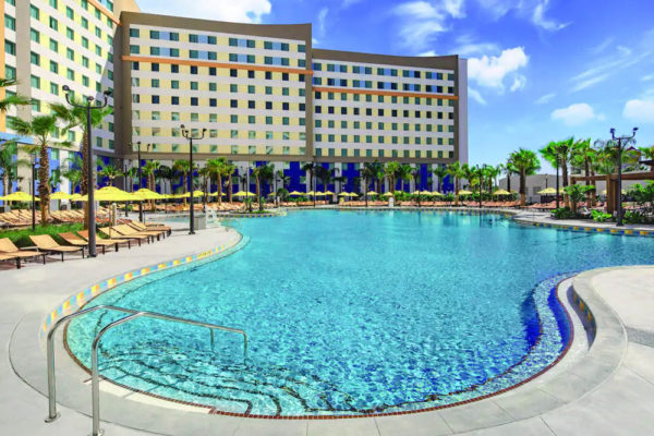 Large Pool overview at the Universal Endless Summer Resort Dockside Inn and Suites 1000