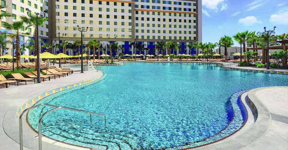 Large Pool overview at the Universal Endless Summer Resort Dockside Inn and Suites 960