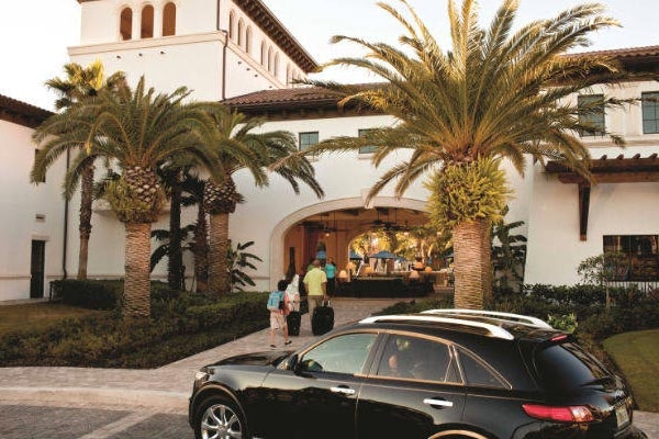 View of the entrance to the Marriott Lakeshore Reserve Villas and Townhomes 600