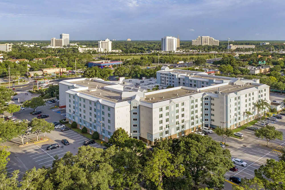 holiday inn orlando lake buena vista shuttle