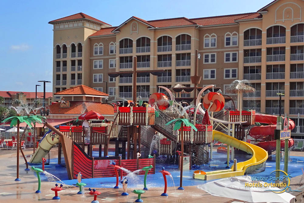 the splash pad on the 2nd level at westgate town center's shipwreck island water park