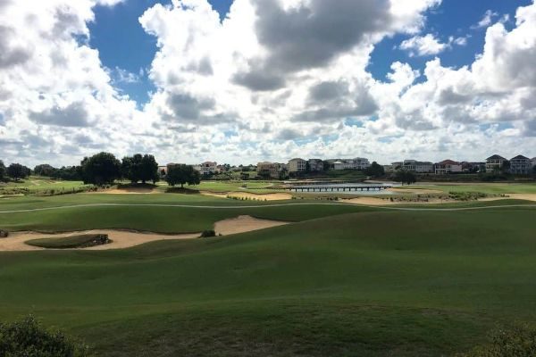 Beautiful fairways on the golf course at Reunion Resort in Orlando 600