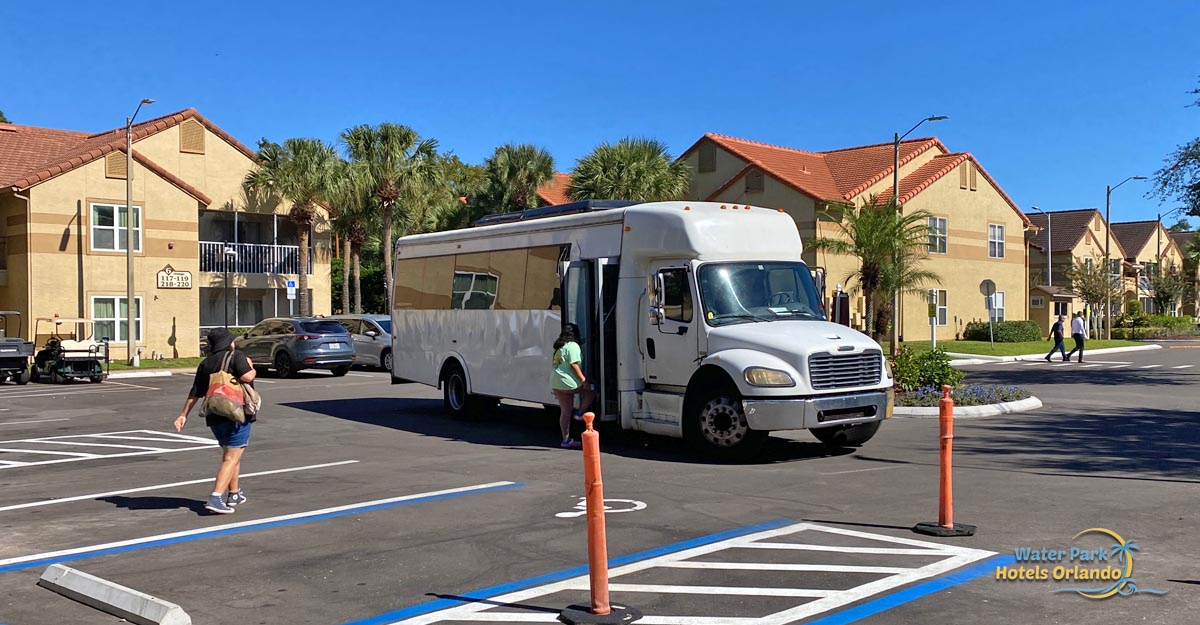 Shuttle picking up guests in front of Blue Tree Resort Lake Buena Vista 1200x625