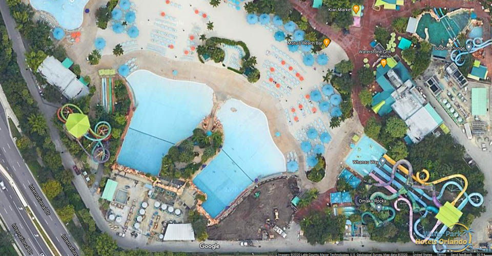 Wave Pool from above Aquatica 960