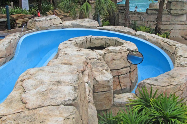 wdwdolphinresortgrottopoolwaterslidecurve1000