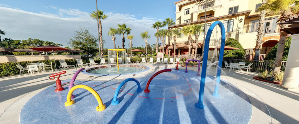 Kiddie Splash Zone with bubbling fountains and sprayers to keep the kids cool at the Wyndham Bonnet Creek Resort in Orlando