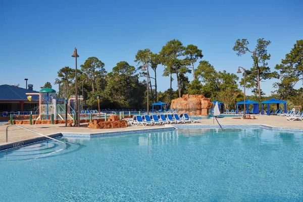 Pools at the Wyndham Garden Lake Buena Vista Resort 600